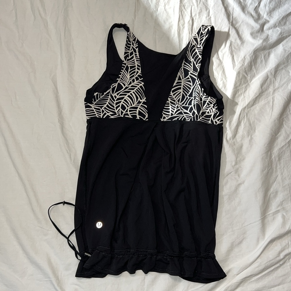 Lululemon Tanktop - Picture 2 of 3
